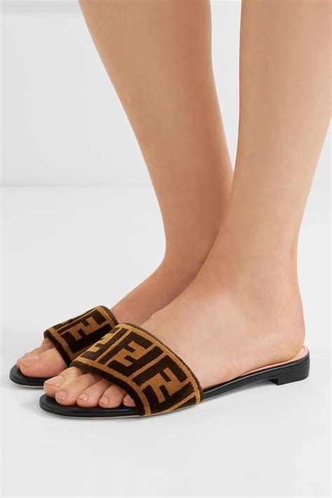 fendi logo printed velvet slide sandals